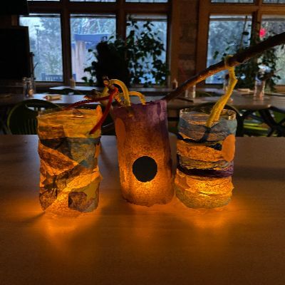 lantern 2025 400×400